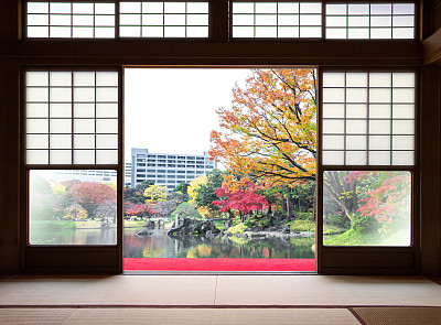 日式风格的庭院