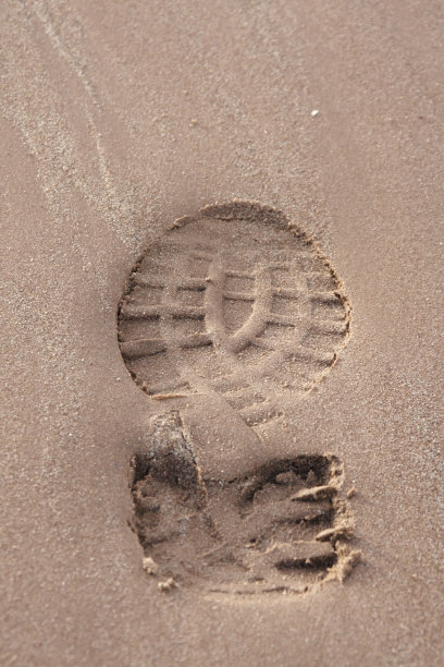 脚印鞋印足迹痕迹图片