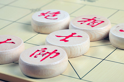 棋盘雕塑艺术