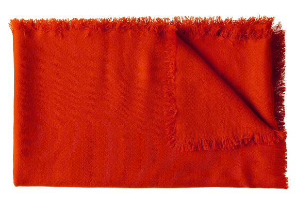红色方巾