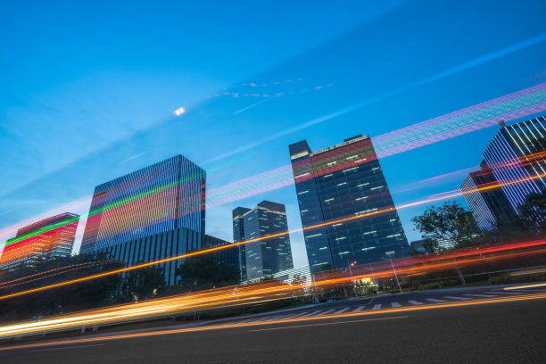 中国苏州城市建筑和柏油马路