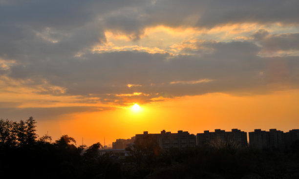 成都黄昏夕阳夜景