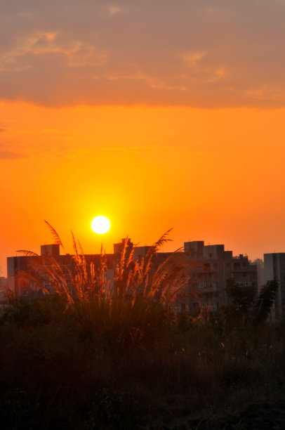 成都黄昏夕阳夜景