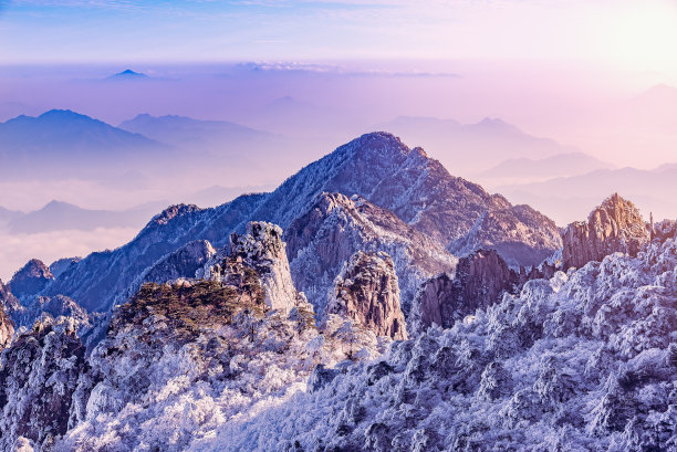 黄山云海雪景