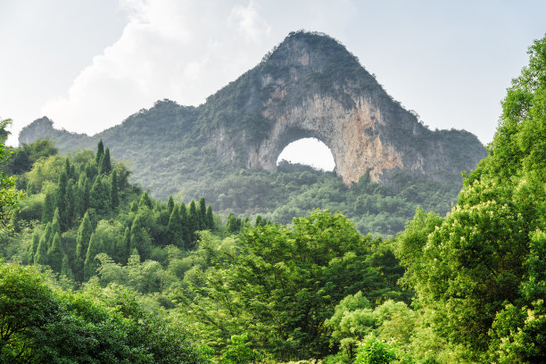 石灰岩洞