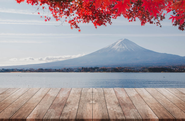 秋天的富士山