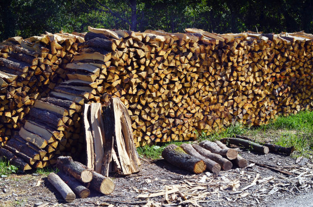 木料堆