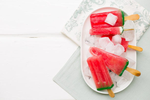 夏天西瓜冰霜水果