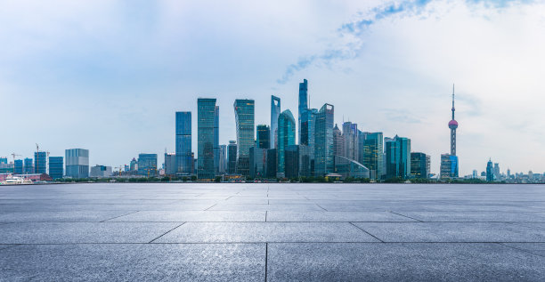 地砖地面和上海摩天大楼