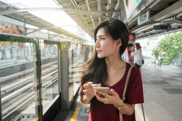 女孩手机壳