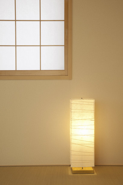 日式木质灯具
