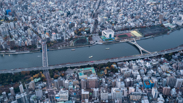 港区六本木