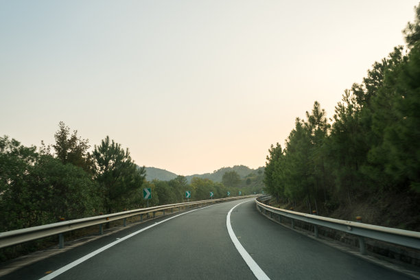 山间公路