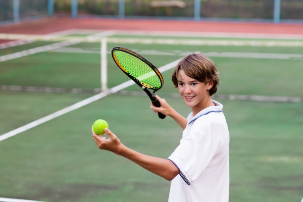 青少年网球