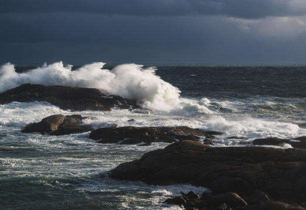 汹涌海浪