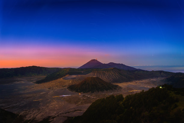 婆罗摩火山