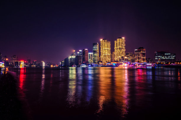 红色上海旅游蓝色上海