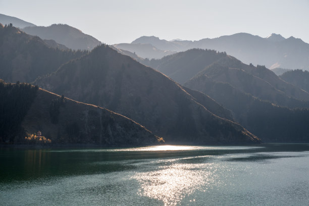 天山山脉