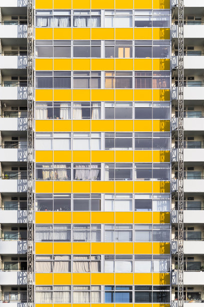 黄色公寓住宅区
