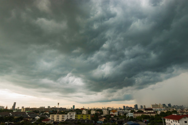 狂风骤雨