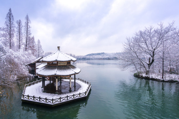 杭州西湖雪景