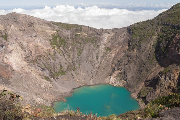 火山口