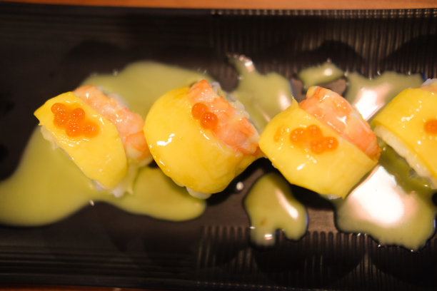 芒果寿司