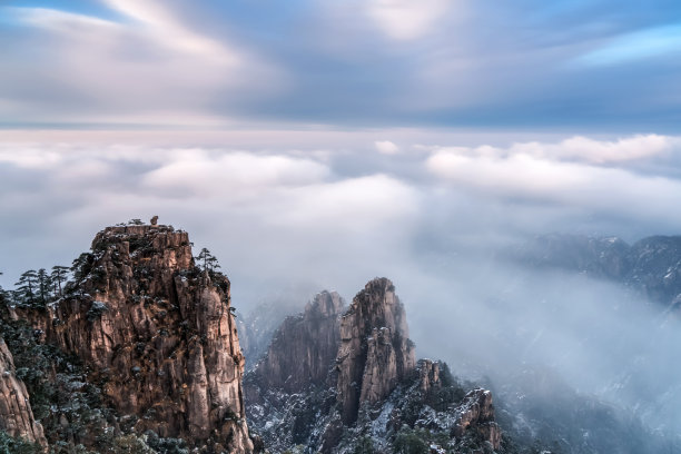 黄山云海雪景