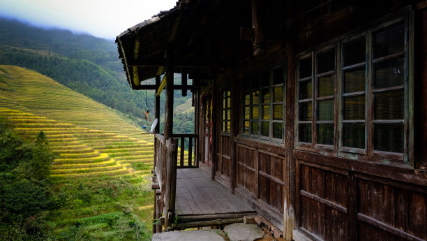 山间乡村