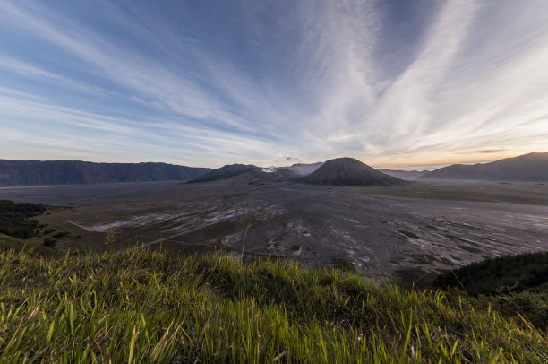 婆罗摩火山