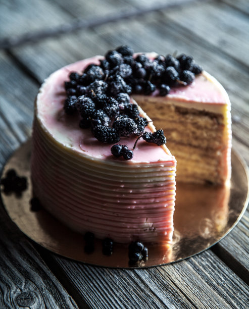 蓝莓乳酪慕斯蛋糕