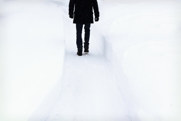 大漠,雪原