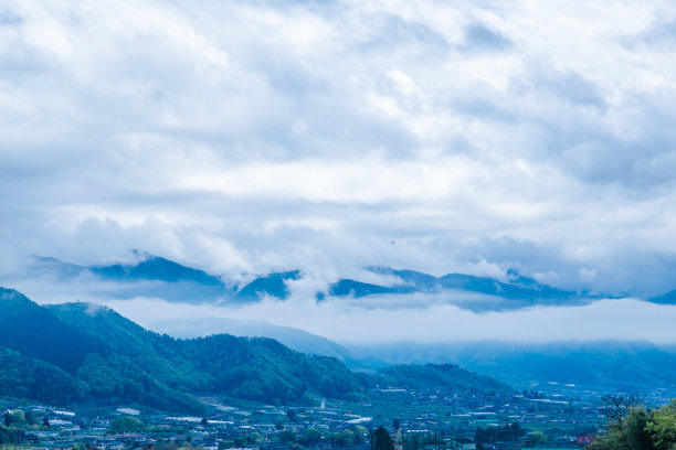 山梨县镇