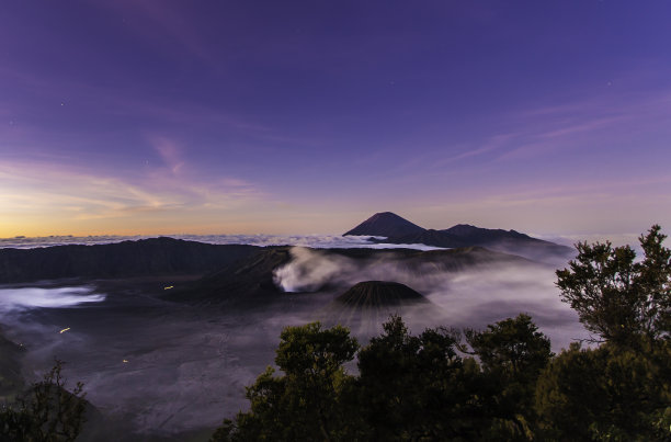 婆罗摩火山