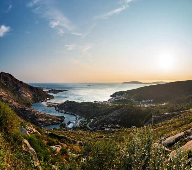 河道灯塔