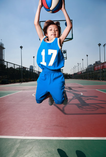 亚洲的篮球运动员