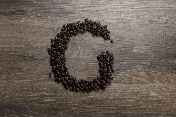 黑咖啡字体设计