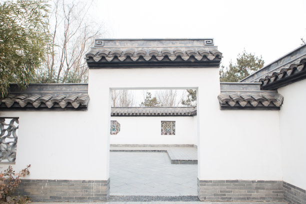 中式传统白色院墙