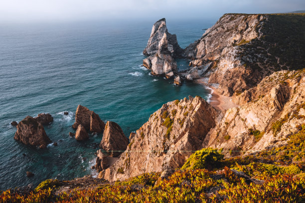 海岸悬崖峭壁图片