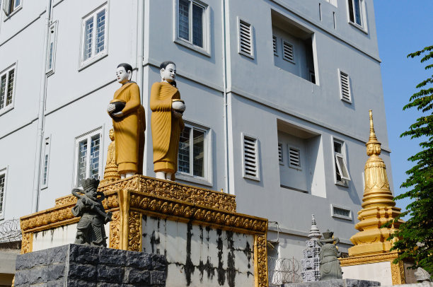 东南亚庙宇宗教雕像