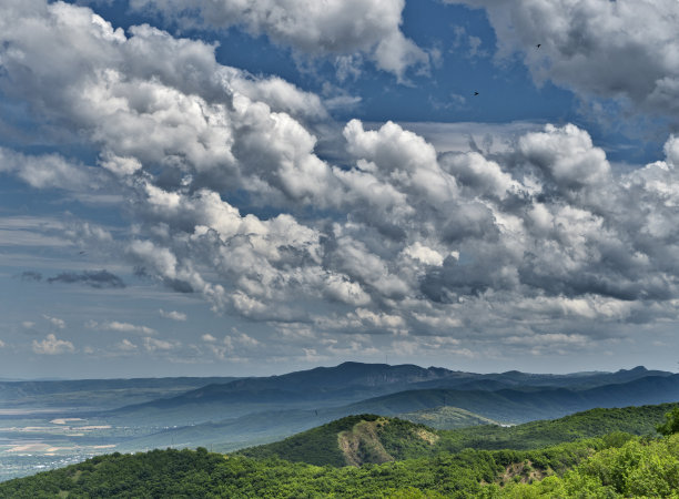 大山背景