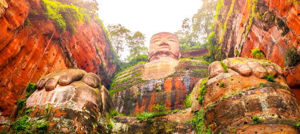 乐山旅游