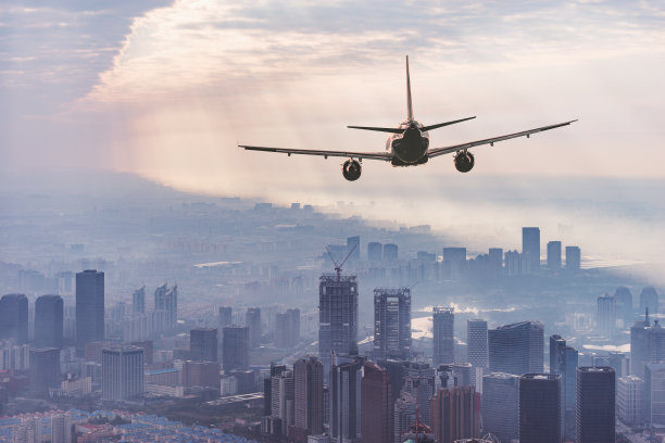 中华航空公司,飞机起飞