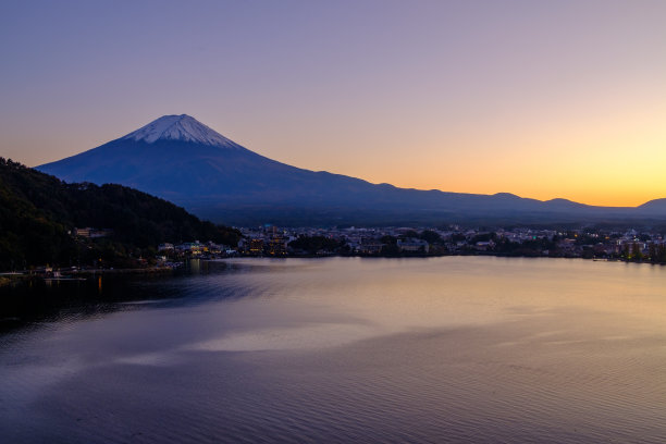 壮丽的富士山