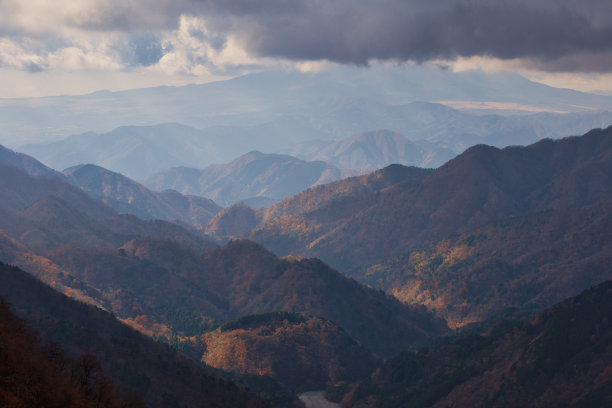 壮丽的高山美景