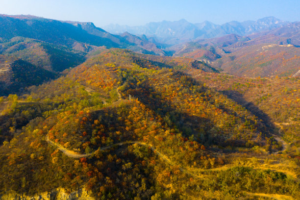 深秋乡村景色