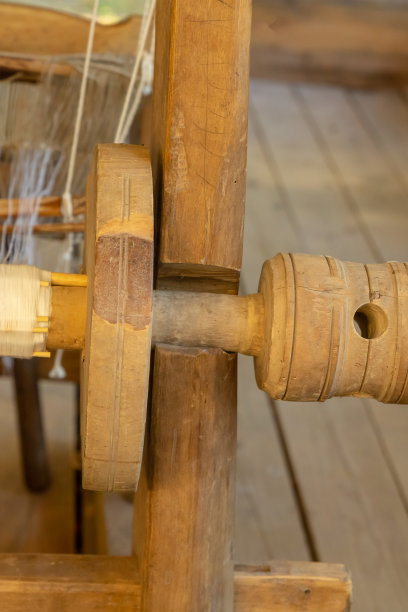 木质纺织机