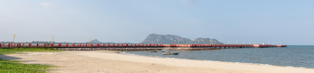 旅行度假海岛码头木桥海景