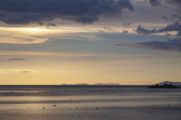 海滨生活黄昏海边夜景