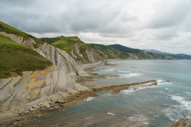 海浪图案山脉山峦背景